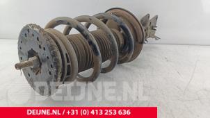 Nissan Interstar Front shock absorber rod, left O282621 photo 3