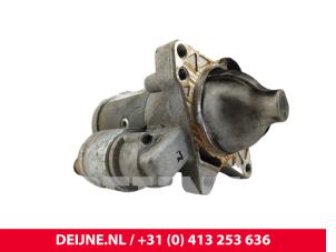 Nissan Interstar Anlasser O282623 foto 2