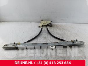 Nissan Interstar Ruitmechaniek 2Deurs links-voor O282638 foto 3