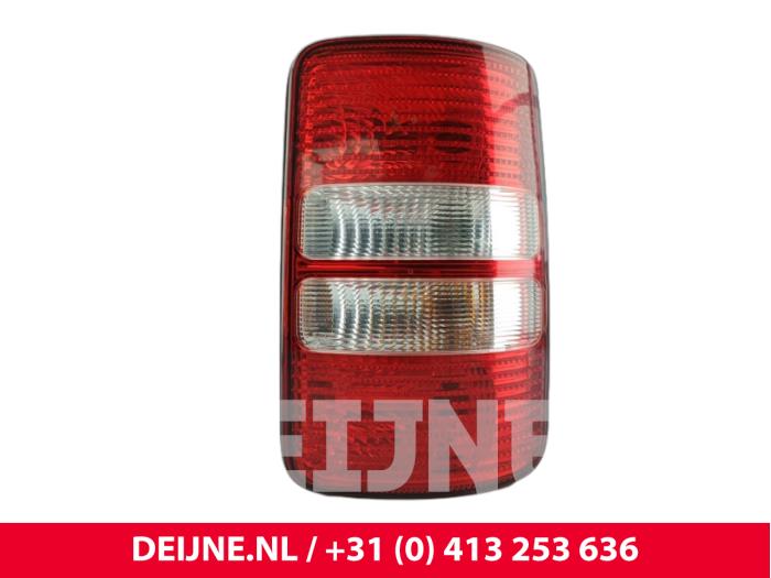 Volkswagen Caddy Achterlicht rechts O282663