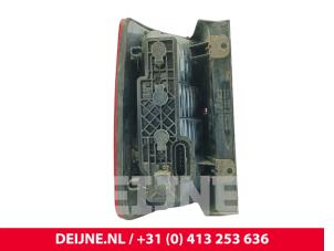 Volkswagen Caddy Taillight, right O282663 photo 2