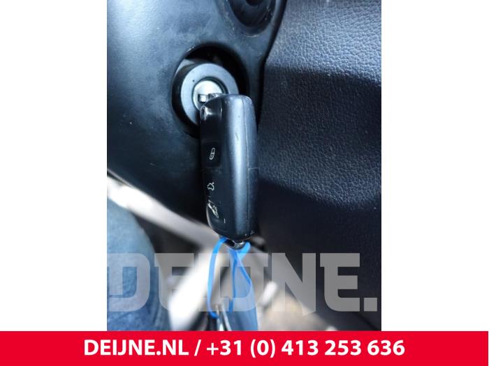 Volkswagen Caddy Kontaktslot+Sleutel O282680