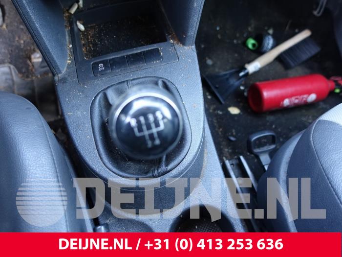 Gebruikte Pook Volkswagen Caddy Combi III (2KB,2KJ) 1.6 TDI 16V Prijs € 60,50 Inclusief btw aangeboden door van Deijne Onderdelen Uden B.V.