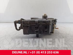 Citroen Jumpy Additatief tank O282738 foto 3