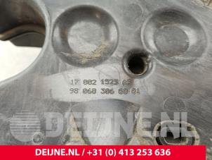 Citroen Jumpy Additatief tank O282738 foto 2