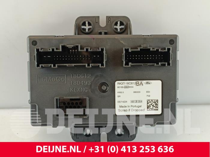 Computer Kachel van een Ford Transit 2.0 TDCi 16V Eco Blue 165 RWD 2024