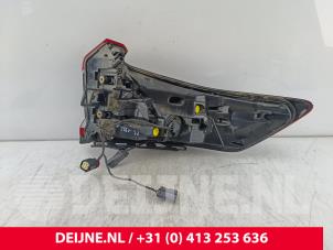 Volvo C40 Achterlicht links O282778 foto 3