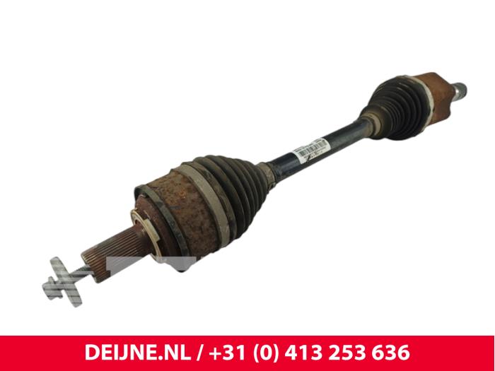 Volvo C40 Aandrijfas links-voor O282803