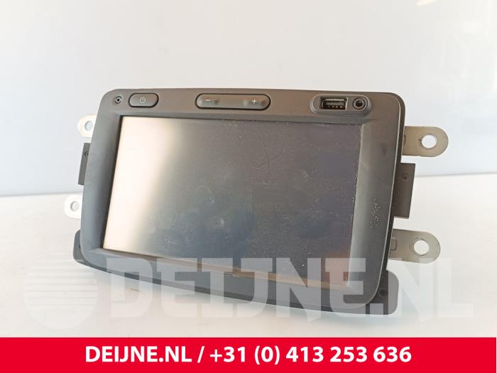 Opel Vivaro Radio O282799
