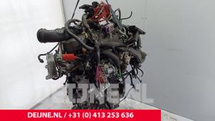 Gebruikte Motor Renault Master III (FV) 2.3 dCi 135 16V FWD Prijs € 5.142,50 Inclusief btw aangeboden door van Deijne Onderdelen Uden B.V.