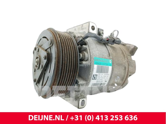 Gebruikte Aircopomp Renault Master III (FV) 2.3 dCi 135 16V FWD Prijs € 175,45 Inclusief btw aangeboden door van Deijne Onderdelen Uden B.V.