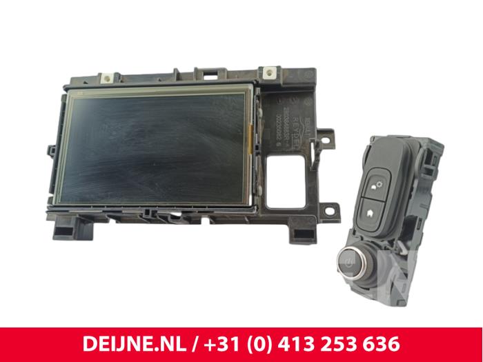 Renault Master Displays Multi Media Anzeige O282929