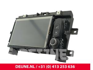 Renault Master Display Multi Media regelunit O282929 foto 3