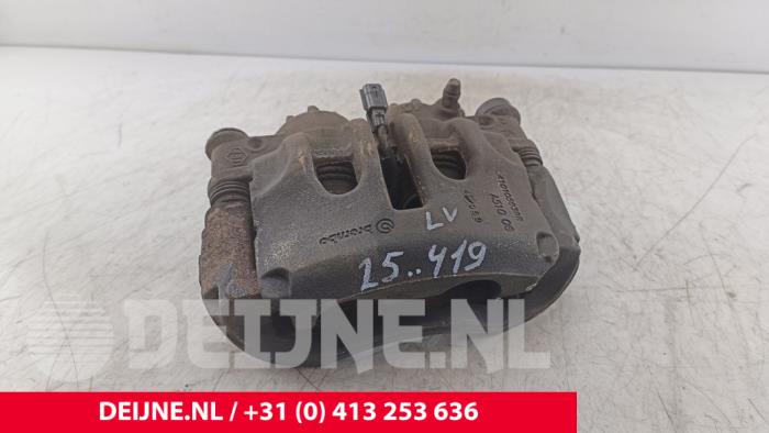 Renault Master Front brake calliper, left O282941