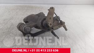 Renault Master Rear brake calliper, right O282942 photo 3