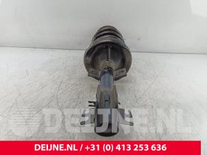 Renault Master Schokdemperpoot links-voor O282946 foto 2