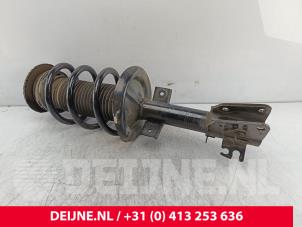 Renault Master Schokdemperpoot links-voor O282946 foto 3