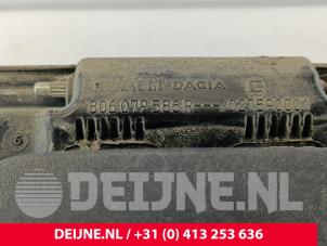 Dacia Dokker Heckklappengriff O282974 foto 3