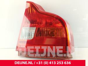 Gebruikte Achterlicht rechts Volvo S80 Prijs € 65,00 Margeregeling aangeboden door van Deijne Onderdelen Uden B.V.