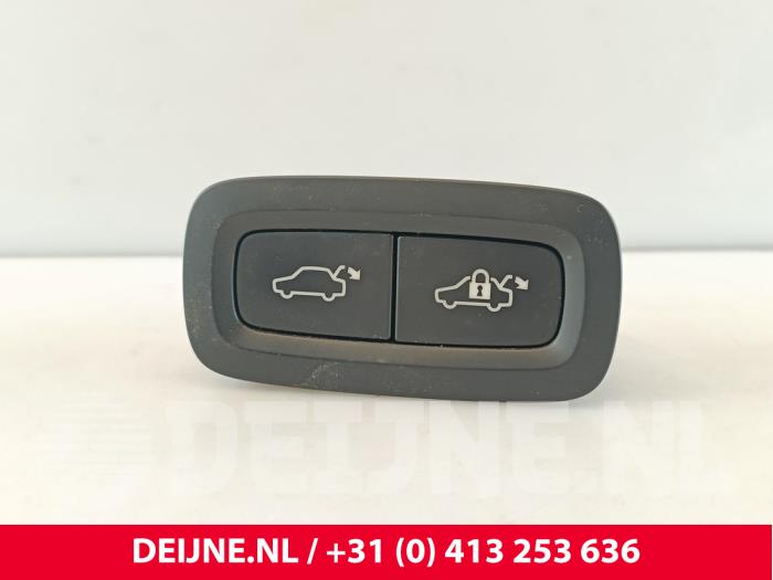 Volvo XC40 Schakelaar achterklep O283076