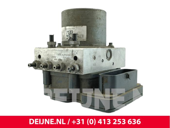 Mercedes Sprinter ABS pump O283082