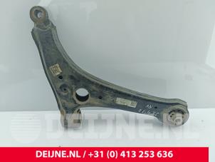 Mercedes Sprinter Front lower wishbone, right O283104 photo 3