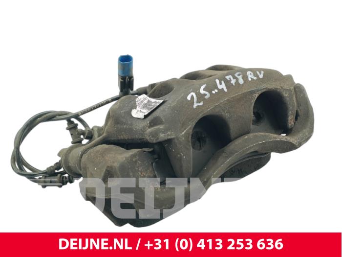 Mercedes Sprinter Bremszange rechts vorne O283125
