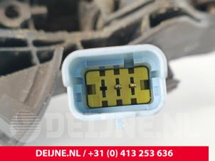 Peugeot Expert Minibus/van rear door handle O283182 photo 3