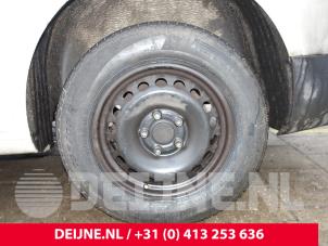Volkswagen Caddy Set of wheels O283235 photo 3