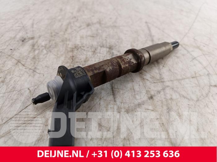 Volkswagen Crafter Injector (diesel) O283366