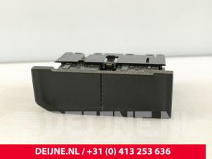 Gebruikte Diversen Volkswagen Crafter (SY) e-Crafter FWD Prijs € 12,10 Inclusief btw aangeboden door van Deijne Onderdelen Uden B.V.