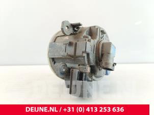 Nissan NV300 Mistlamp rechts-voor O283409 foto 3