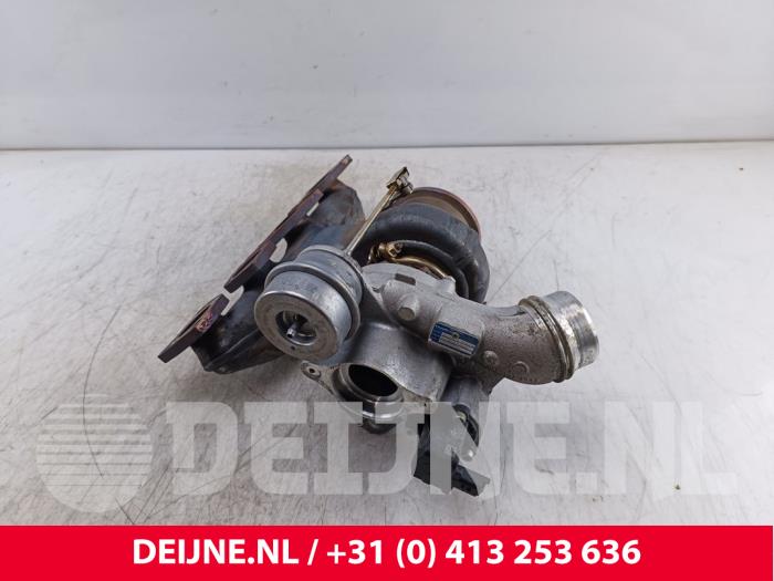 Volvo V60 Turbo O283428