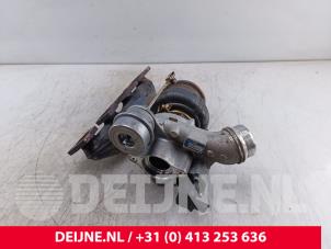 Gebruikte G-lader Volvo V60 II (ZW) 2.0 T5 16V Prijs € 750,00 Margeregeling aangeboden door van Deijne Onderdelen Uden B.V.