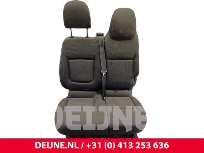 Renault Trafic Bank rechts-voor O283499