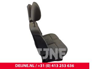 Renault Trafic Bank rechts-voor O283499 foto 3