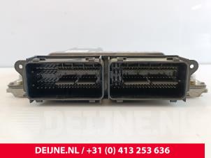 Volvo V70 Engine management computer O283550 photo 3