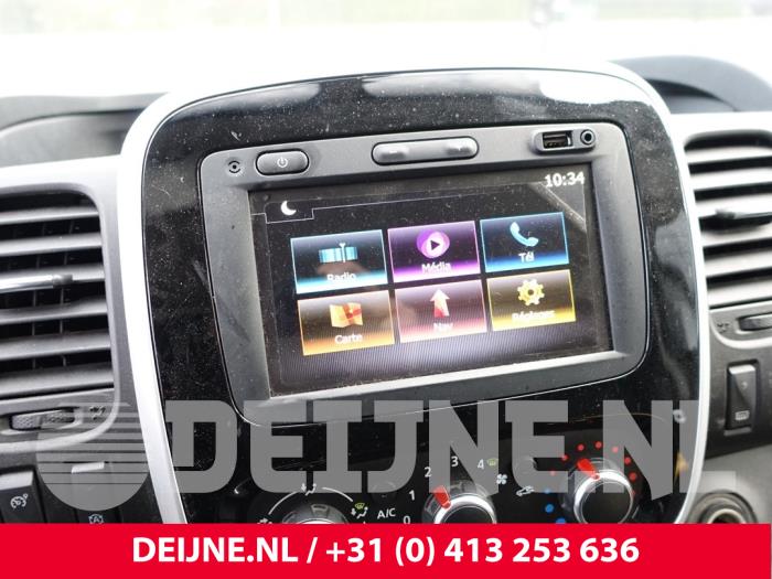 Renault Trafic Display Multi Media regelunit O283505