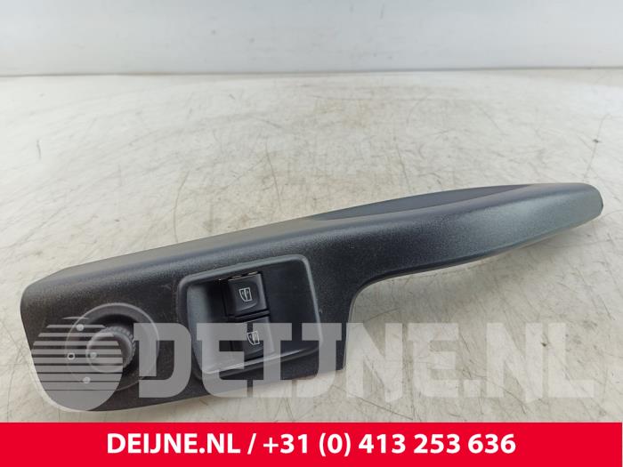 Renault Trafic Elektrisch Raam Schakelaar O283509