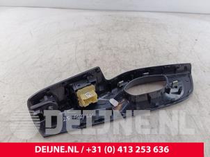 Renault Trafic Elektrisch Raam Schakelaar O283509 foto 3