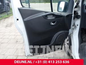 Renault Trafic Portier 2Deurs links O283522 foto 2
