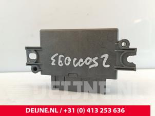 Ford Transit Connect PDC Modul O283555 foto 2