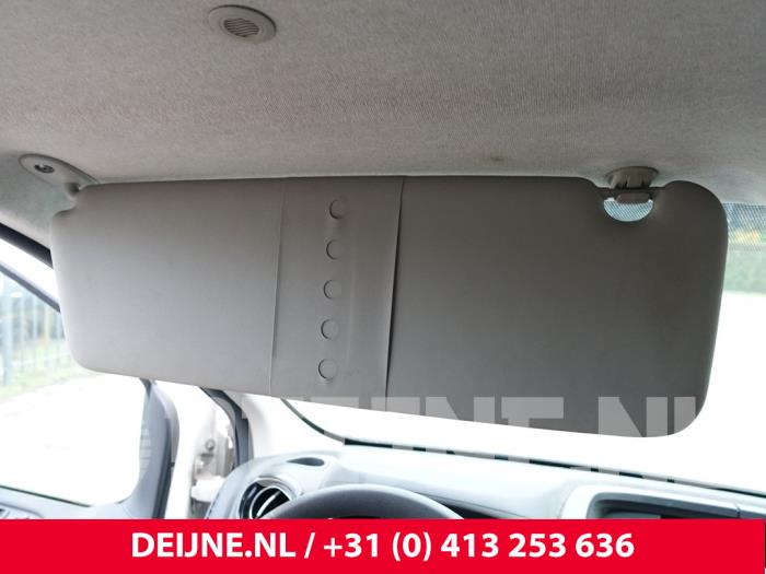 Renault Trafic Sonnenblende O283546