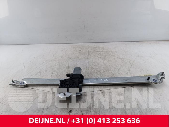 Renault Trafic Fenstermechanik 2-türig links vorne O283558