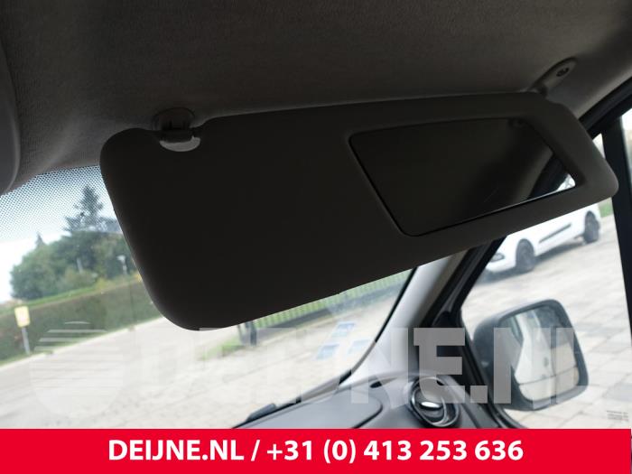 Renault Trafic Sonnenblende O283547