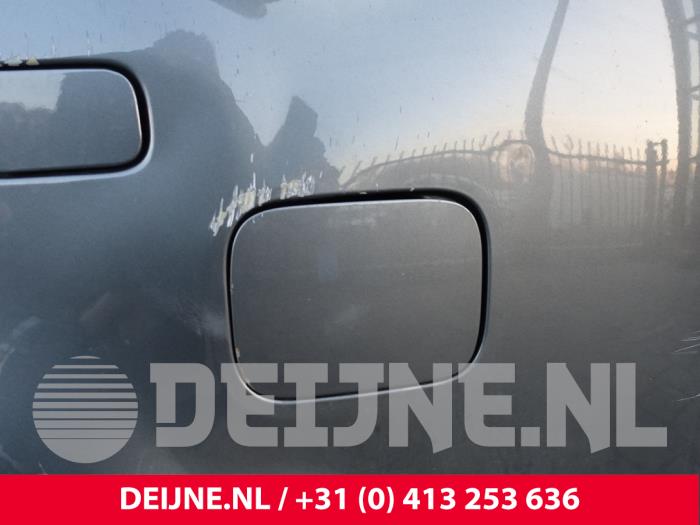 Volkswagen Caddy Tankklappe O283711