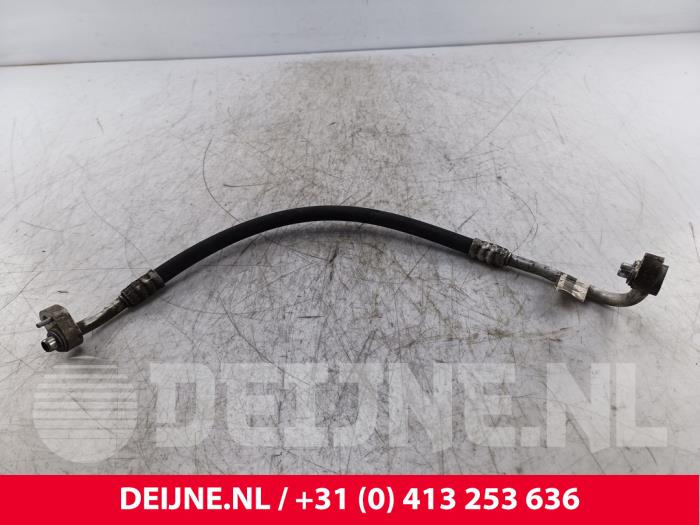 Mercedes Vito Air conditioning line O283732
