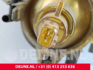Volvo V70 Nebelscheinwerfer links vorne O283822 foto 3
