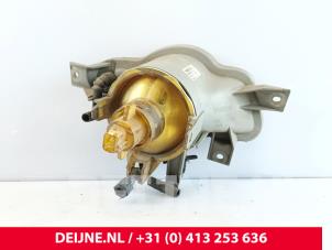 Volvo V70 Nebelscheinwerfer links vorne O283822 foto 2
