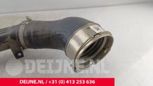 Volvo XC90 Intercooler Buis O283827 foto 2